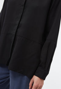 Givn Berlin Bluse IVY aus TENCEL™ REFIBRA™ Lyocell Blouse Black (Refibra)