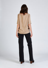 Givn Berlin Blusenshirt ISLA aus TENCEL™ Lyocell Blouse Light Camel (Tencel)