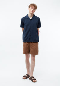 Givn Berlin Bowling-Shirt GBBARIK aus Bio-Baumwoll Seersucker Buttoned Shirt Midnight Blue (Structure)