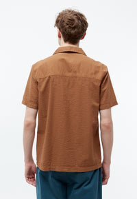 Givn Berlin Bowling-Shirt GBBARIK aus Bio-Baumwoll Seersucker Buttoned Shirt Pecan Brown (Structure)