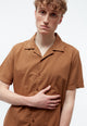 Givn Berlin Bowling-Shirt GBBARIK aus Bio-Baumwoll Seersucker Buttoned Shirt Pecan Brown (Structure)