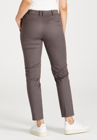 Givn Berlin Bügelfaltenhose MONICA aus Bio-Baumwolle Trousers Dark Grey