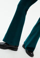Givn Berlin Samthose GBELODIE flared leg aus Bio-Baumwolle Trousers Dark Teal