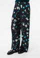 Givn Berlin Hose GBMARLA aus Cupro (Bemberg™) mit weitem Bein Trousers Black / Dark Teal (Flowers)