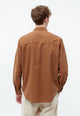 Givn Berlin Hemd GBYUVAL aus Bio-Baumwoll Seersucker Buttoned Shirt Pecan Brown (Structure)
