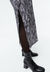 Givn Berlin Kleid GBLOUISE aus TENCEL™ Dress Black / Grey (Snake)