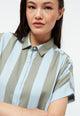 Givn Berlin Kurzarmbluse GBSARAH aus LENZING™ ECOVERO™ Blouse Ice Water Blue / Faded Olive (Stripes)
