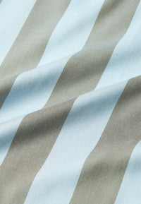 Givn Berlin Kurzarmbluse GBSARAH aus LENZING™ ECOVERO™ Blouse Ice Water Blue / Faded Olive (Stripes)