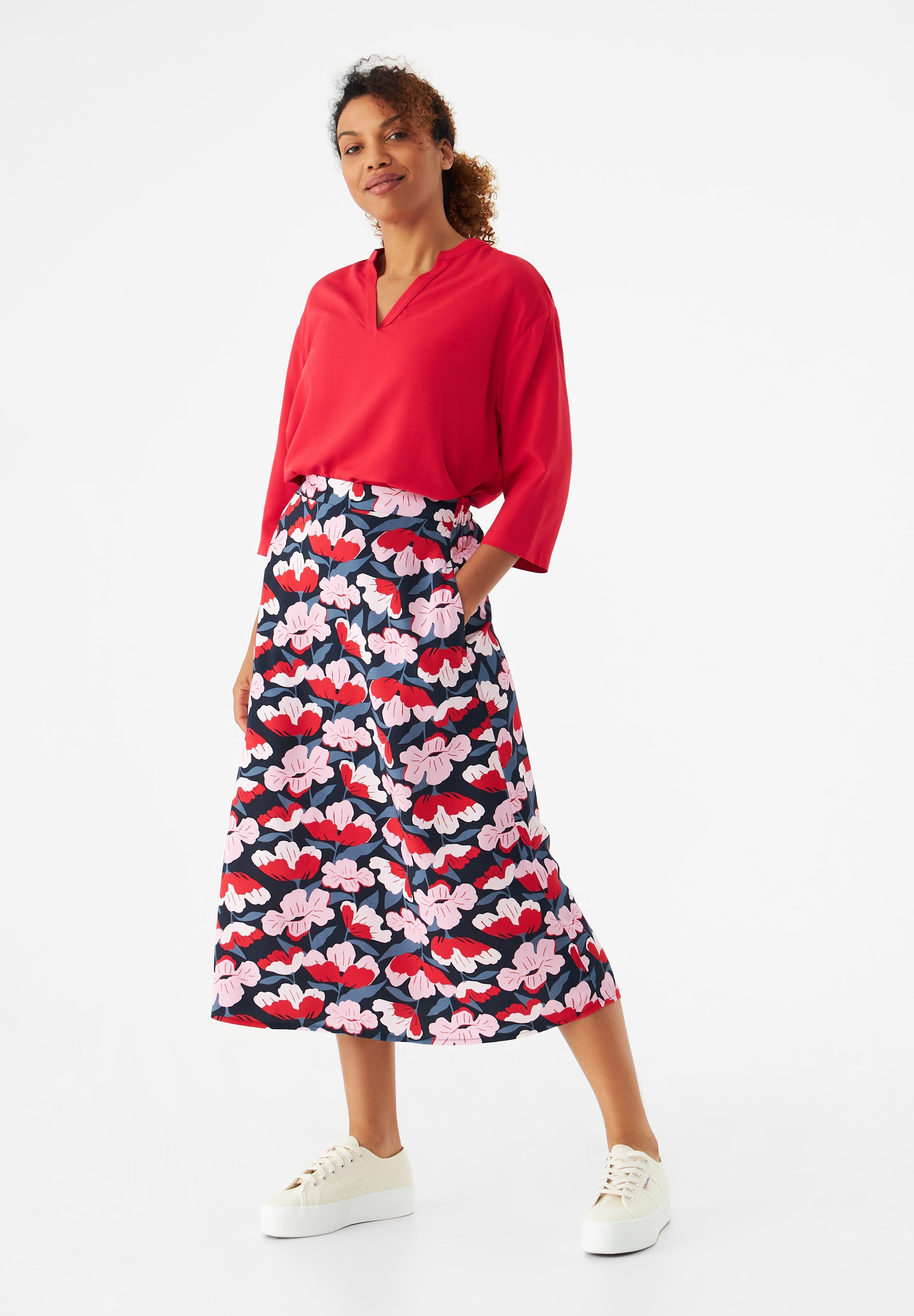 Givn Berlin Midirock GBVANA aus LENZING™ ECOVERO™ mit halb elastischem Bund Skirt Red / Pink (Flowers)