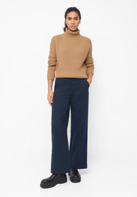 Givn Berlin Rollkragen-Strickullover CASSIA aus recycelter Wolle Sweater Camel Beige