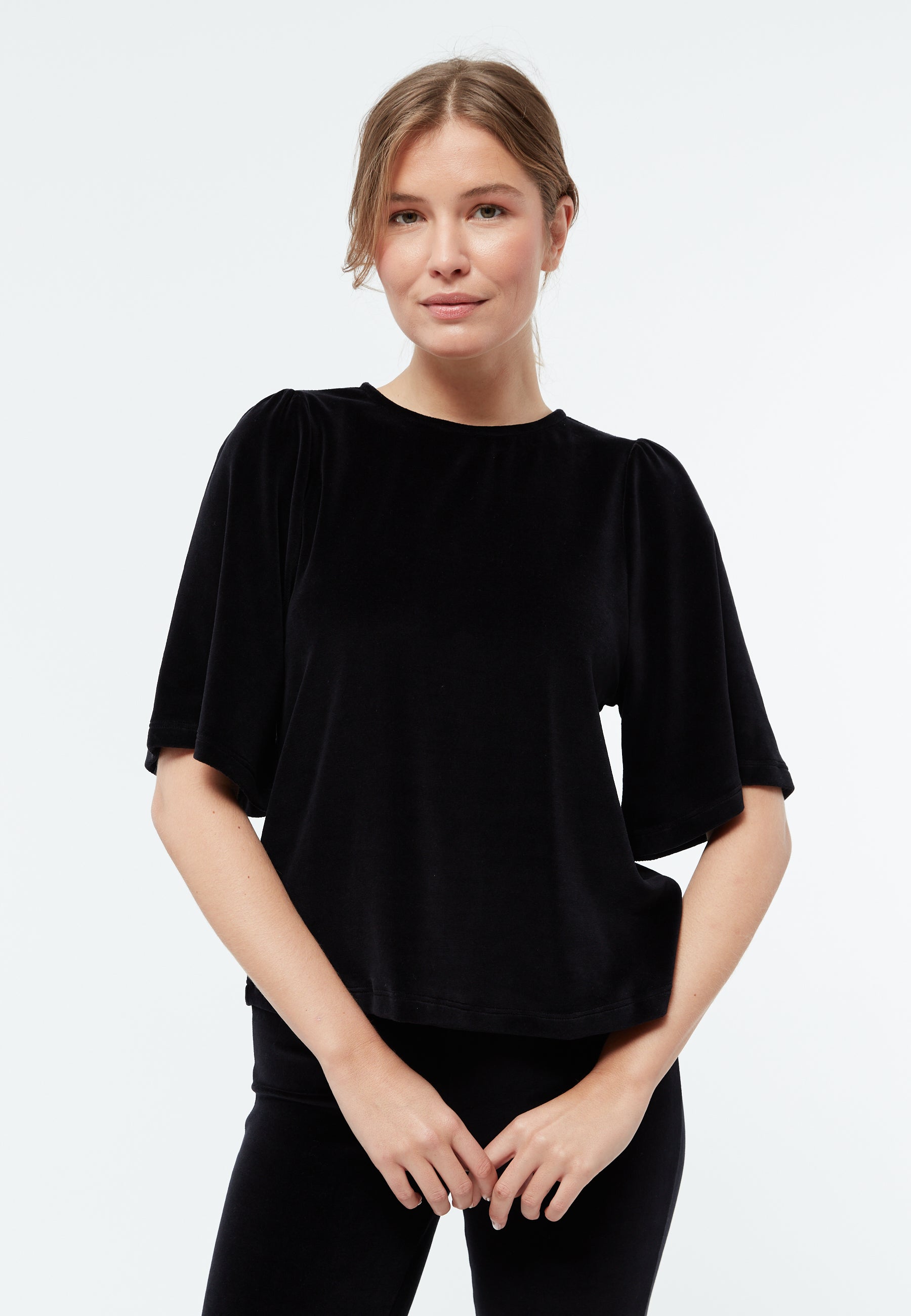 Givn Berlin Samtbluse GBJANKA aus Bio-Baumwolle mit Puffärmeln Blouse Black