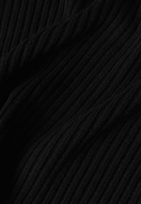 Givn Berlin Strickpullover GBCASSIA mit Rollkragen aus recyceltem Wollgemisch Sweater Black