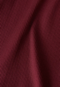 Givn Berlin T-Shirt GBGINETTA aus Bio-Baumwoll Rippjersey T-Shirt Burgundy (Rib)