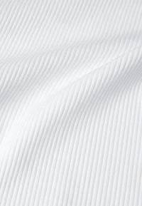 Givn Berlin Top GBILMA aus Bio-Baumwoll Jersey Top White (Rib)