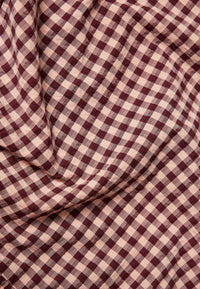Givn Berlin Trägerkleid GBBRITNEY aus Bio-Baumwoll Seersucker Dress Light Apricot / Burgundy (Structure)
