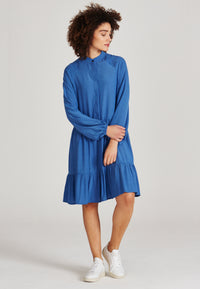 Givn Berlin Volantkleid LENDRA aus LENZING™ ECOVERO™ Dress Sky Blue