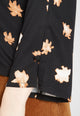 Givn Berlin Blusenshirt PENELOPE aus LENZING™ ECOVERO™ Blouse Black / Caramel Brown (Flowers)